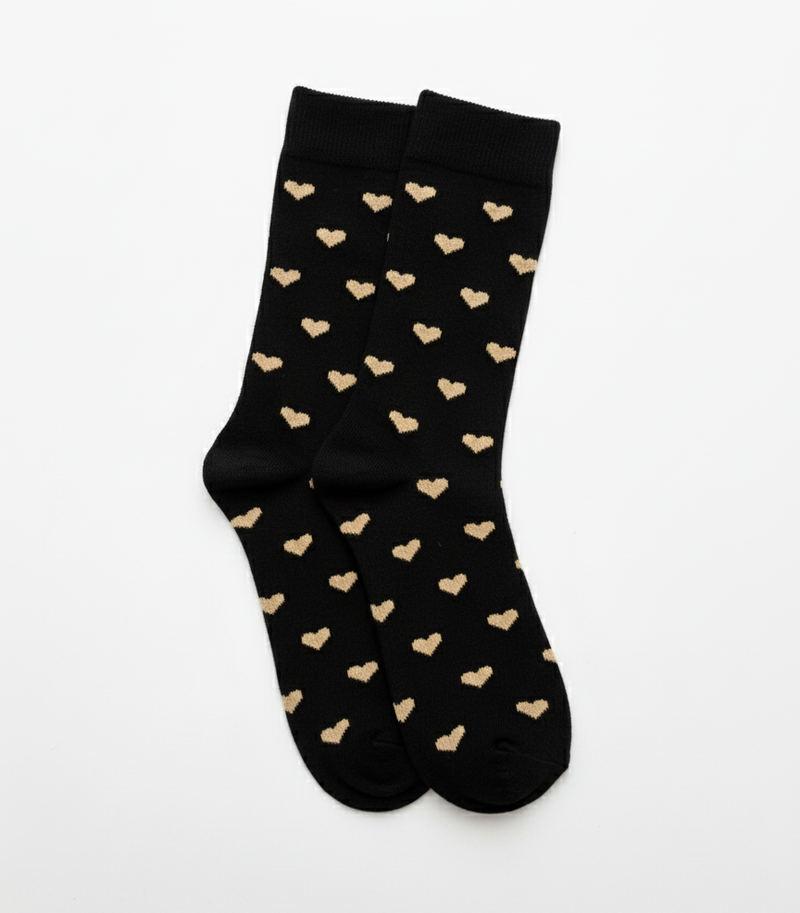 THE DARK ROMANCE GOLD HEARTS