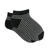 BLACK AND WHITE ANKLE SOCKS