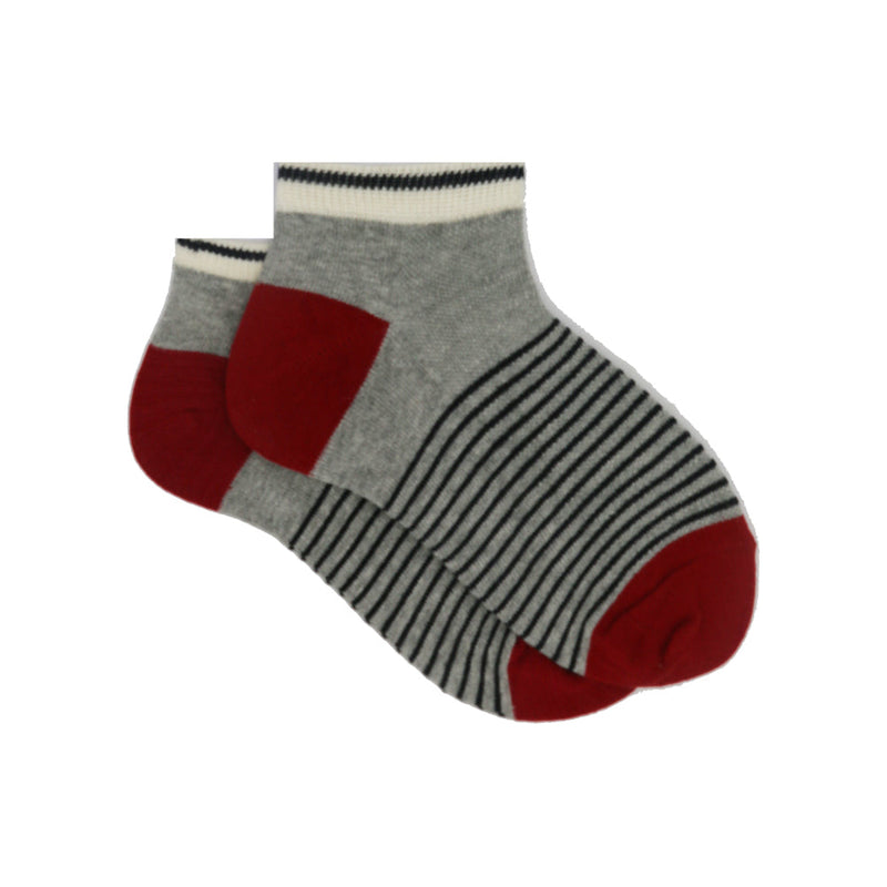 BLACK LIKES ANKLE SOCKS