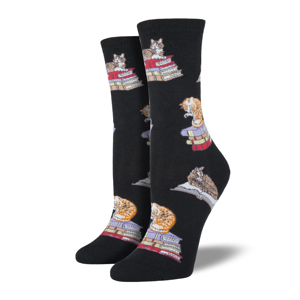 CAT ON BOOKS SOCKS