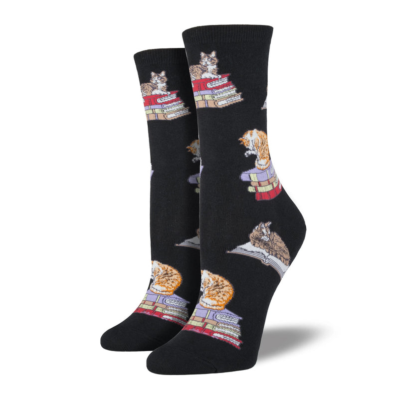 CAT ON BOOKS SOCKS