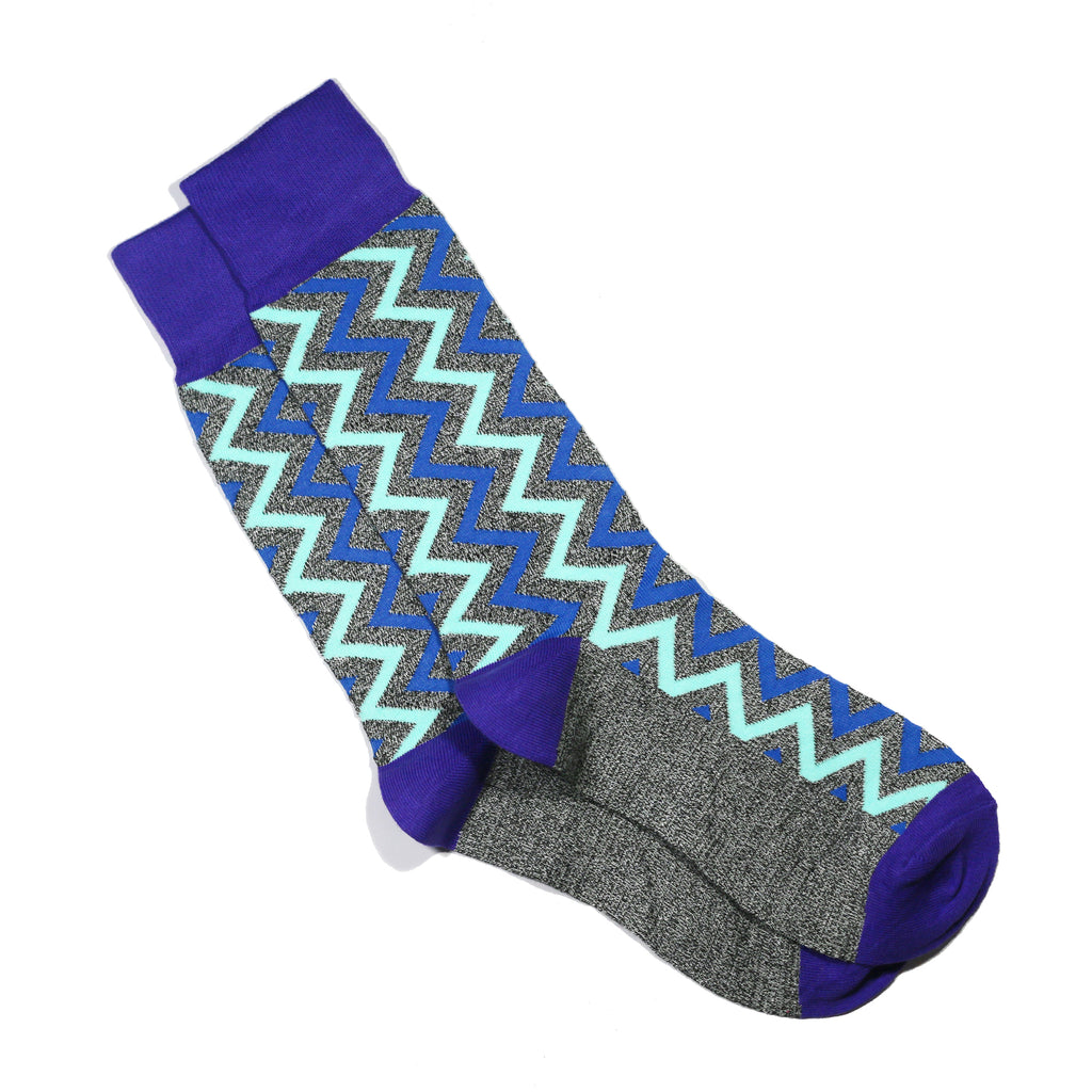 CHARCOAL ZIGZAG SOCKS
