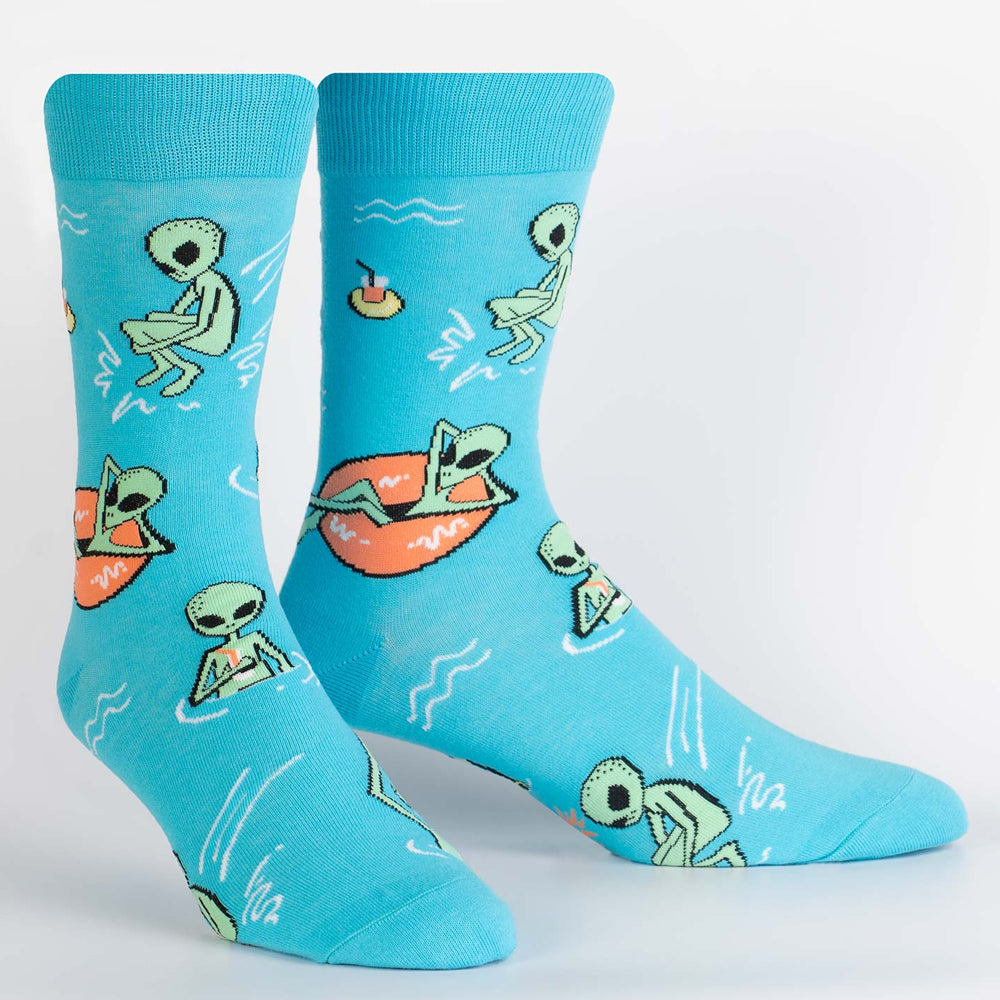 UNKOWN FLOATING OBJECT SOCKS