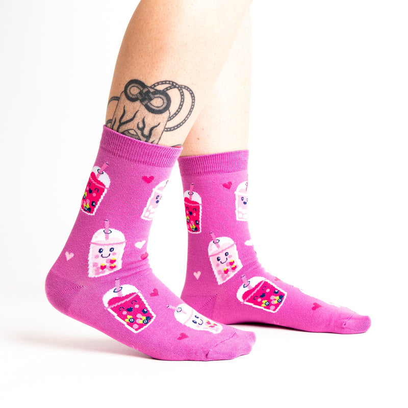 FEELING BUBBLY CREW SOCKS
