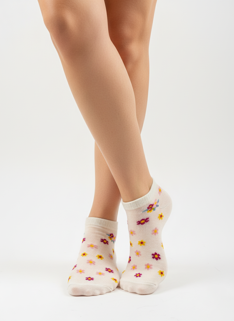 DELICATE FLORAL NO-SHOW SOCKS