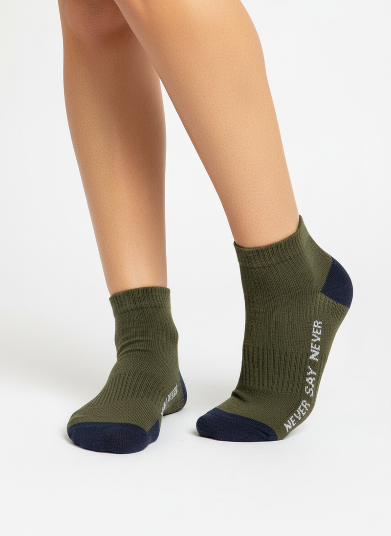 'NEVER SAY NEVER' OLIVE QUARTER SOCKS