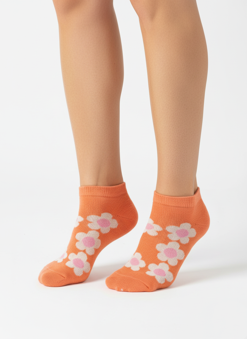 RETRO DAISY ANKLE SOCKS