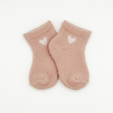 BABY FUZZY HEART COZY SOCKS (0-2YRS)