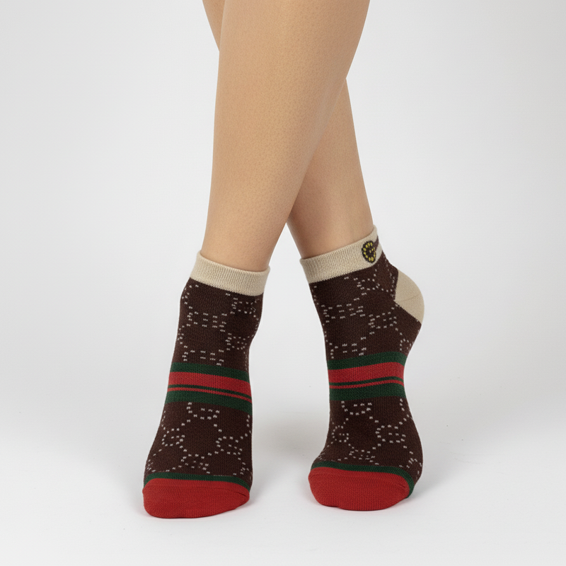 NORDIC CABIN KNIT ANKLE SOCKS (BROWN & RED)