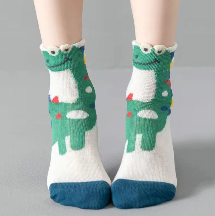 SCALLOPED DINO GARDEN CREW SOCKS (4 - 7 YRS)