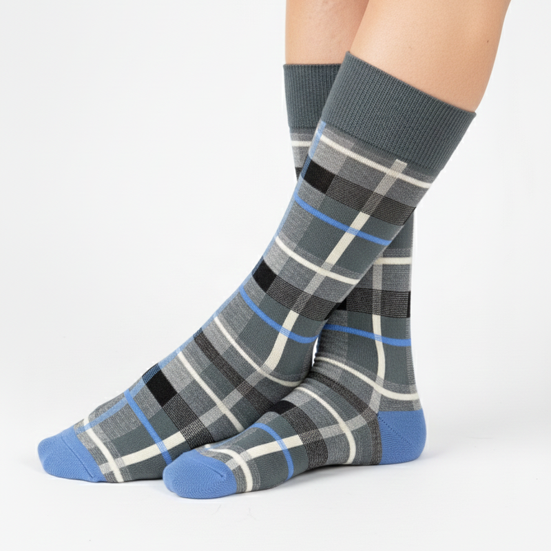 CLASSIC GREY & BLUE PLAID CREW SOCKS
