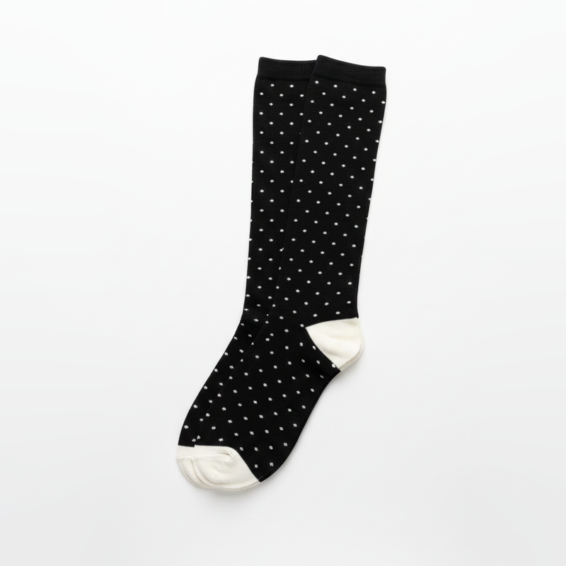 CLASSIC MONOCHROME POLKA DOT SOCKS