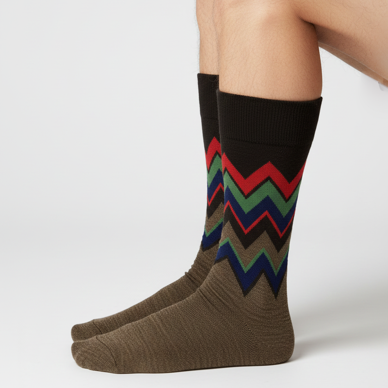 EARTH TONE ZIG-ZAG CREW SOCKS