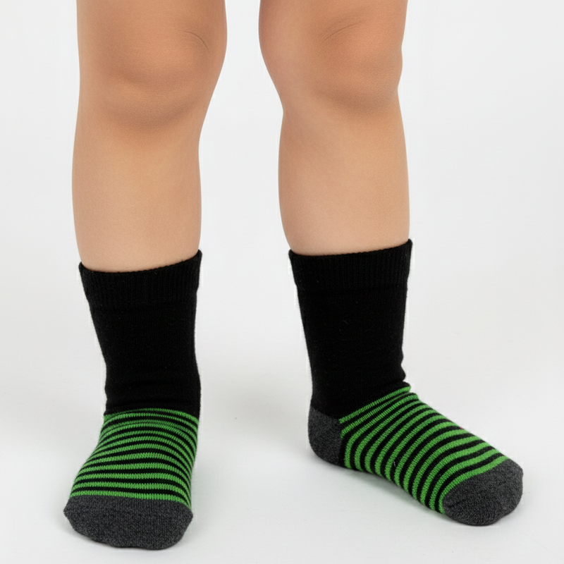 SOCCO RETRO GREEN STRIPED ATHLETIC CREW SOCKS 7-10 yrs