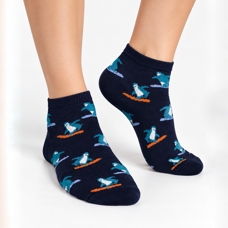 SURFING PENGUIN NAVY ANKLE SOCKS