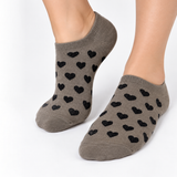 BLACK HEARTS TAUPE ANKLE SOCKS