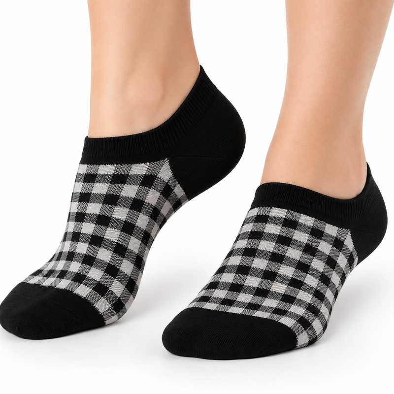 CLASSIC CHECKERBOARD ANKLE SOCKS