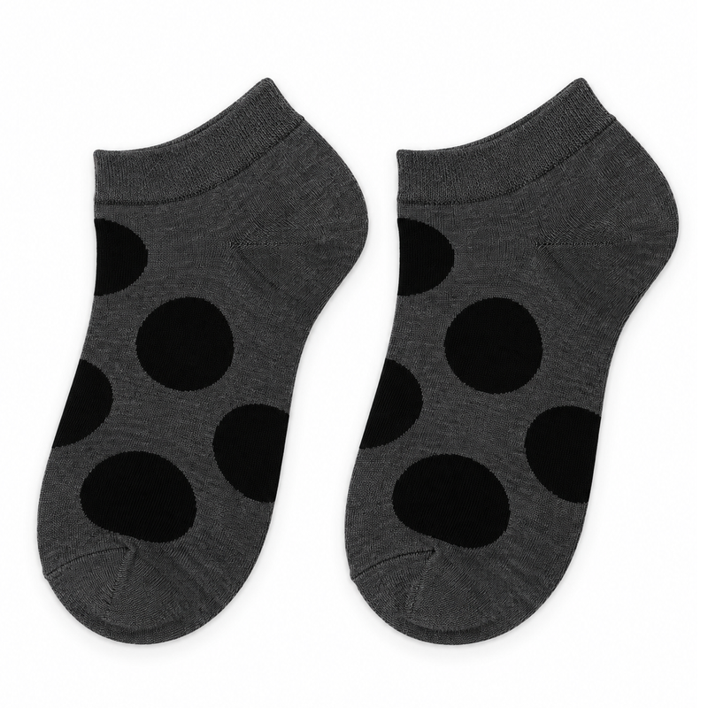 CHARCOAL POLKA DOT ANKLE SOCKS