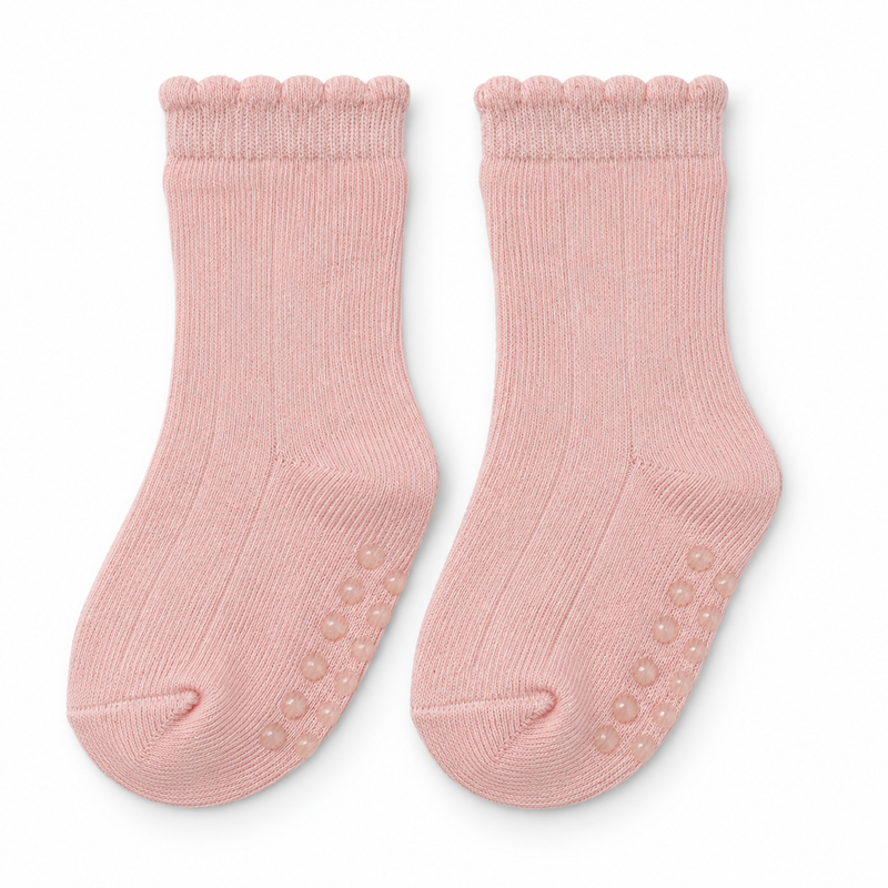 BLUSH PINK SCALLOP ANTI SLIP SOCKS (6-24 MONTHS)