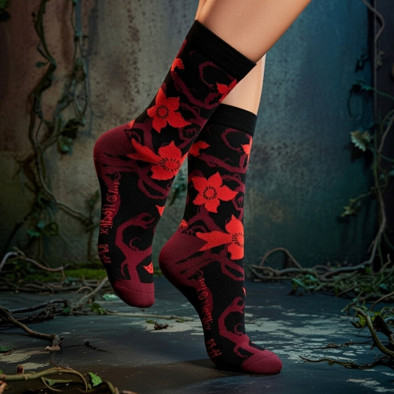 STRANGER THINGS VINE GOTHIC CREW SOCKS